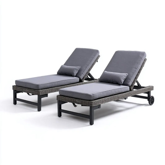 Set di 2 lettini prendisole da giardino grigio antracite 200 x 65 x 35 cm in rattan sintetico PE rettangolari con schienale regolabile e ruote